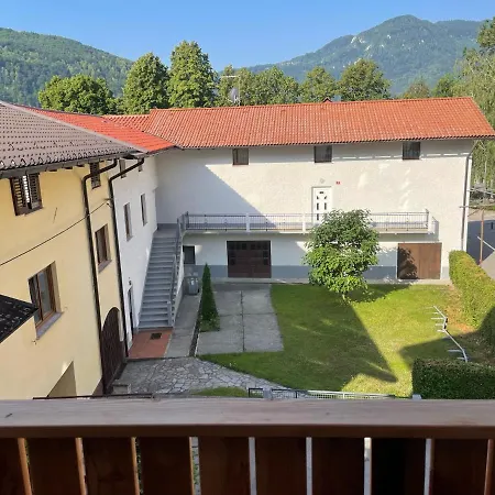 Old Square House - Hisa Na Starem Trgu Apartman Tolmin