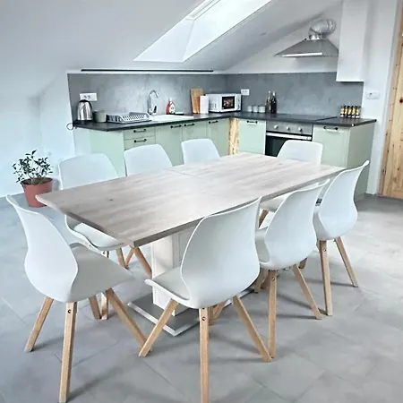 Old Square House - Hisa Na Starem Trgu