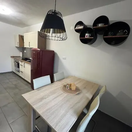 Old Square House - Hisa Na Starem Trgu