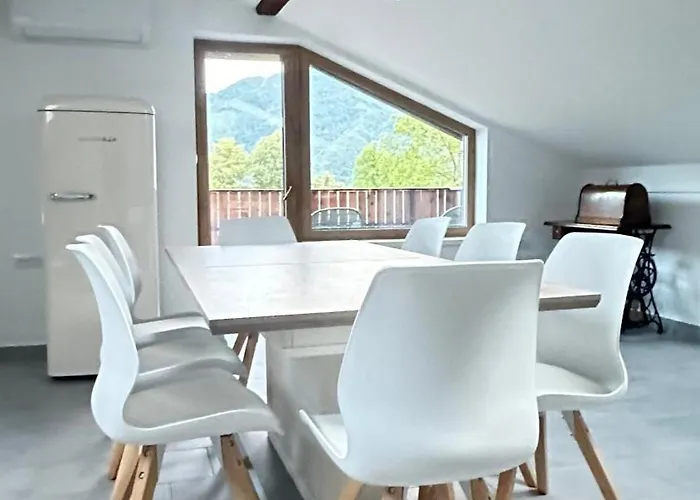 Apartment Old Square House - Hisa Na Starem Trgu